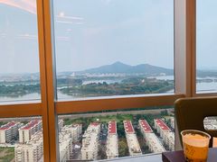 -湖景知味西餐厅•自助餐• 轻食(南京金茂威斯汀大酒店)