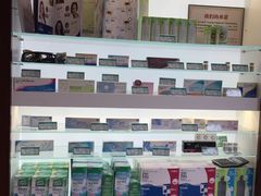 -茂昌眼镜(南京西路店)