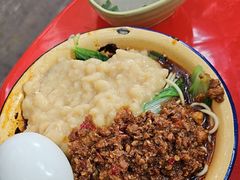 -张记奔吃小面