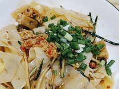 -郭小侠襄阳牛肉面·武汉热干面(洛溪店)