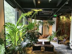 -J Create城市露营咖啡·简餐·宠物(上海动物园店)