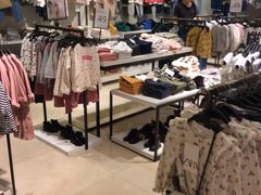 -ZARA(海港城店)