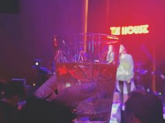 -TZ House音乐现场(来福士中心店)