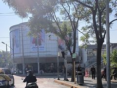 -新街口百货商场