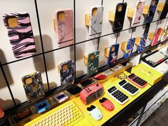 -街头玩家华为苹果手机维修服务(芳甸路天物空间店)