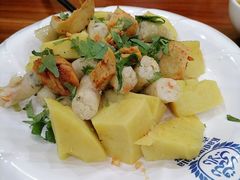 -艾力江和田馕坑烤肉店