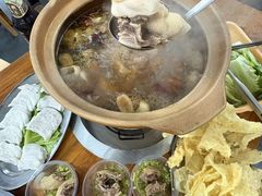 -威邵鸡煲(西华路总店)