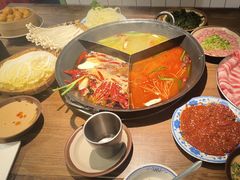 -巴卤社老火锅(财富店)