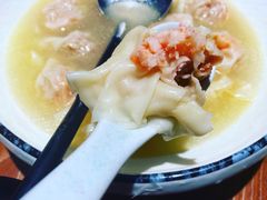 鲜虾鲜肉云吞-云云美食
