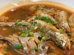 杂鱼-悦融琥珀·京鲁菜·海味珍品(西单店)