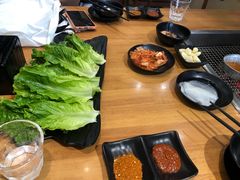 -肉甲韩国木炭烤肉(新壹街1店)