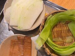 -五里关火锅(上海鑫耀·光环Live店)