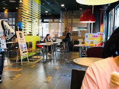 大堂-麦当劳(双榆树店)