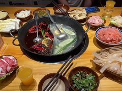 -乐闹闹重庆火鍋(民治店)