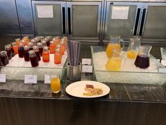 -圣丰索菲特·2 On 988 Café 自助餐厅
