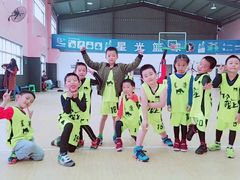 -呈康体育青少年篮球培训班(虹口店)