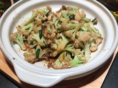 -鸽子侯·家宴·平价海鲜(市图书馆店)