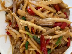 -牛八宝桂林米粉(八里庄店)