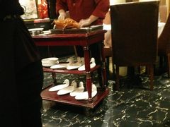 大堂-湖庭壹品鸭王·传统北京烤鸭·别墅私房菜·庭院宵夜(江宁店)