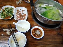 -阿汉名材老鸡汤饭店(金鸡岭店)