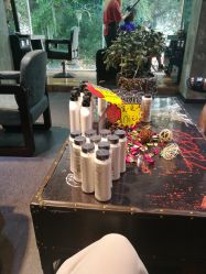 -诗悦发型SALON·圣罗兰店