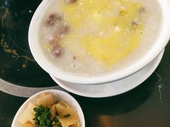 窝蛋牛肉粥-新榕记滨江壹號