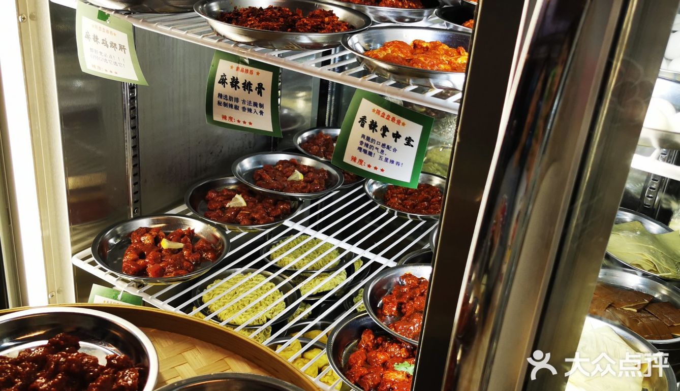 荤菜12一份,素菜五元,我觉得荤菜份量可以再大点