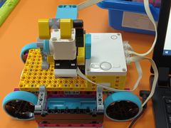 -童程童美·信息学竞赛·乐高机器人编程(长宁来福士校区)