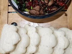 -乡村馕坑肉·烧烤·新疆菜·本地人更爱吃(阿勒泰首店)