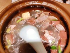 鸭血粉丝煲-南京大牌档(青岛万象城店)