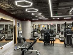 -VLines耀能运动Space&Flow(国贸店)