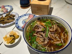 -镇南锅盖面馆(解放路店)