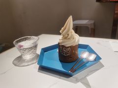 茉莉花冰淇淋-茶是一枝花泡茶店