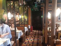 -云海肴·汽锅鸡·云南菜(天山百盛优客店)