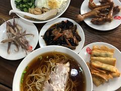 鲜肉荠菜春卷-随柳居·苏式小吃(建新巷店)