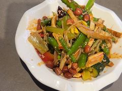 -陈熹公民族美食文化餐厅(中华广场店)