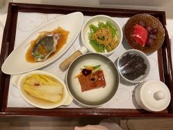 -萌诺尊享(外滩店)