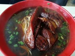 -小龙大肉面馆