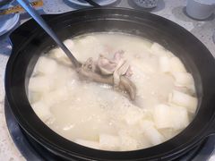 竹笙王猪肚鸡-顺德公广东猪肚鸡·煲仔饭(白石洲店)