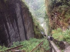 -广东大峡谷