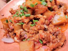 -云海肴·汽锅鸡·云南菜(天山百盛优客店)