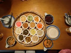 -包整·丝娃娃(一览甲秀楼风景店)