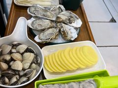 -老何家后安粉·糟粕醋海鲜火锅(三亚湾椰梦长廊店)