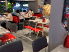 -龙巢盱眙龙虾·牛蛙·烧烤宵夜(八卦岭店)
