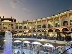 -佛罗伦萨小镇广佛名品奥特莱斯(疏港路店)