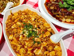 -洪霞餐馆·川菜·鲜货现炒(两江春城店)