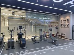 -VLines耀能运动24小时·月付制健身(京广桥店)