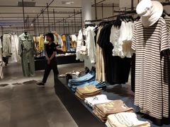 -URBAN REVIVO(荟聚中心店)