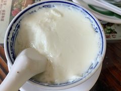 -周大娘牛乳(旧寨古村总店)