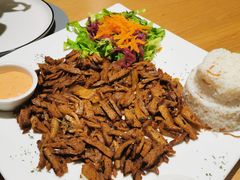 牛羊肉多纳烤肉饭-伊斯坦布尔土耳其清真咖啡餐厅